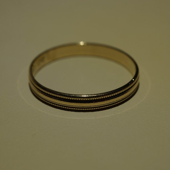 Jewelry - 10KY gold Size 12 Wedding band
